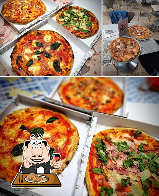 Scegli una pizza a Il Cappero