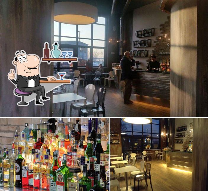 Bar Type Cafe' si caratterizza per la interni e birra