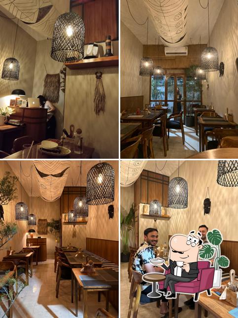 The interior of YONG'S KITCHEN