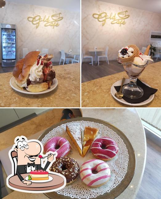 Gold Cafè offre un'ampia selezione di dolci