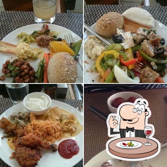 Momo Cafe