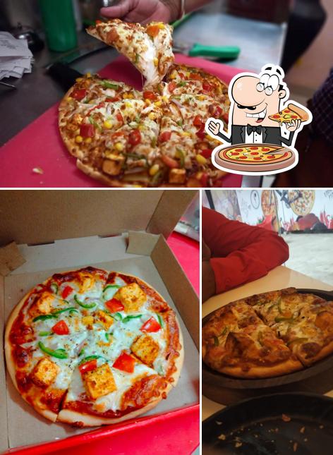 Try out pizza at Laziz Pizza harda