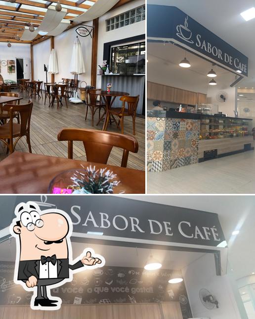 Sente em uma das mesas no Sabor de Café Cafeteria