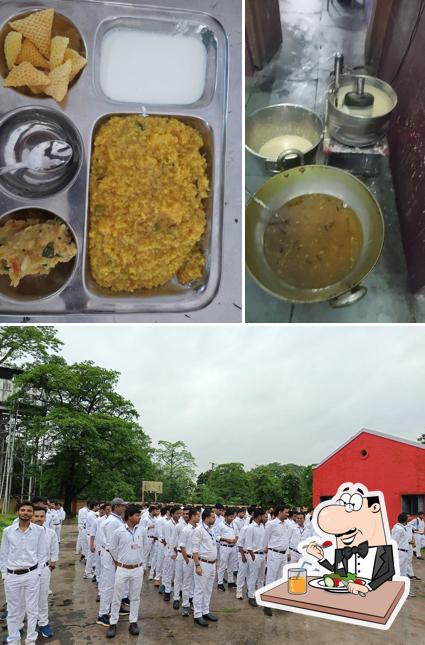 The image of food and interior at ZRTI Canteen