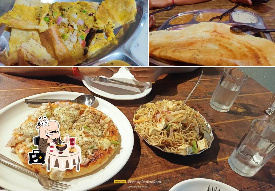 Food at SHIVAM BHOJNALAY & SWEET