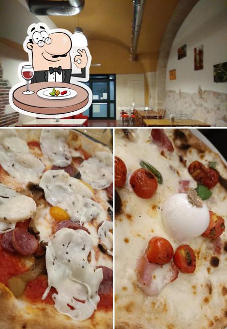 San Marzano si caratterizza per la cibo e tavolo da pranzo
