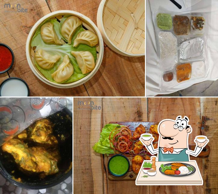 Food at Moon Bite