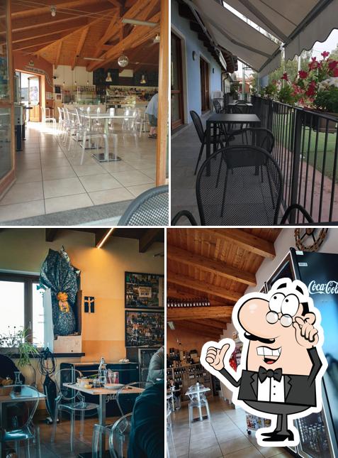 Gli interni di Plaza Cafè