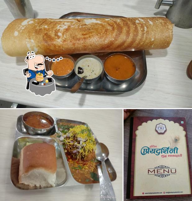 Masala dosa at Hotel Priyadarshini
