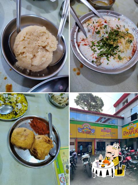 Food at Annapurna Hotel