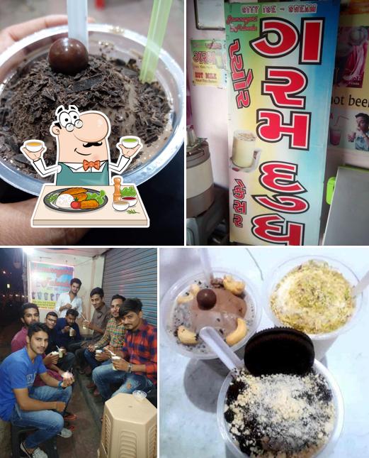 Meals at Jamnagari Falooda