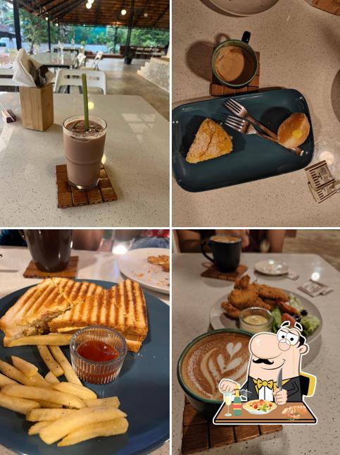 Food at Roy's Cafe