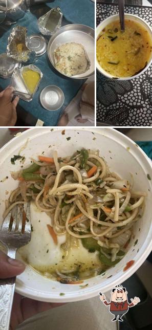 Food at Brundavan Delicacy