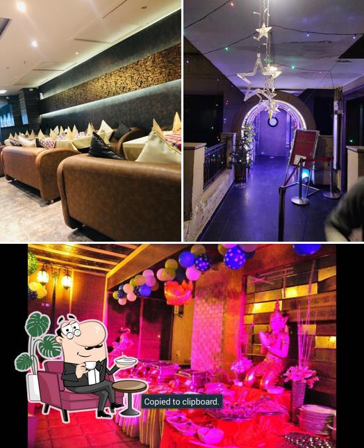 Take a seat at one of the tables at AGGRAFE