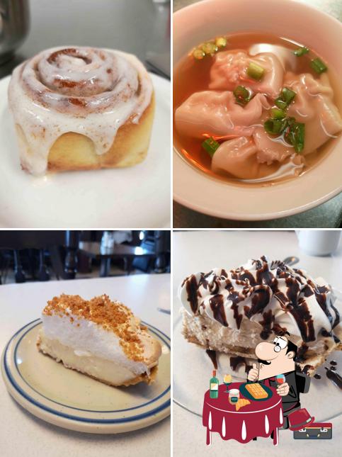 Whistle Stop Cafe, Mirror Pizza and Pasta