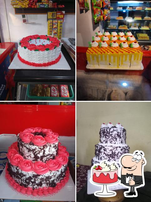 Red velvet cake at Lazeez Bakery Sausar