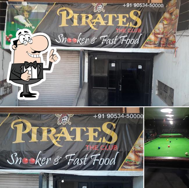 Pirates The Club