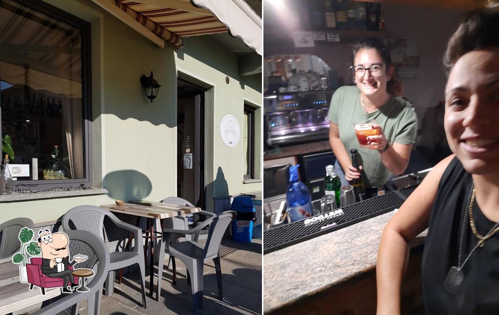 Dai un'occhiata agli interni di Petit Cafè