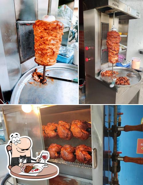 Try out meat meals at Arabian hut