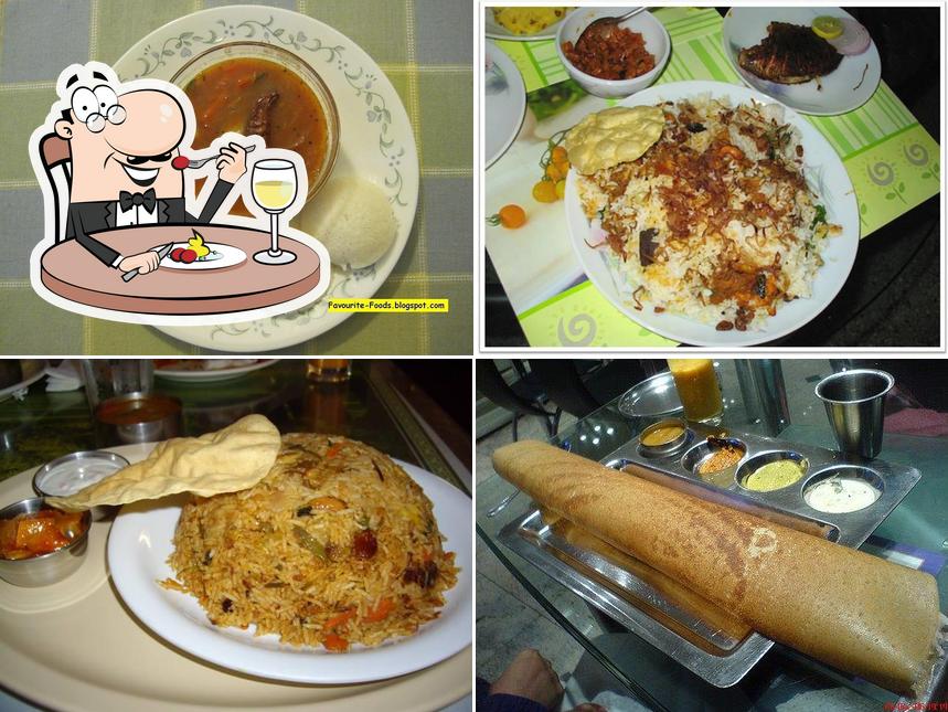 Food at Hotel Chaithanya ഹോട്ടൽ ചൈതന്യ