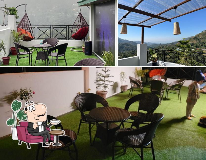 The interior of Stargaze Inn