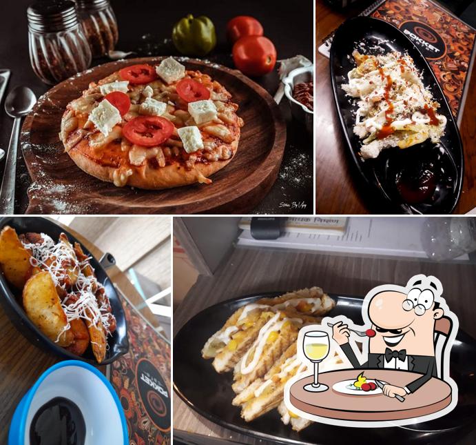 Meals at POKKET CAFE WARJE