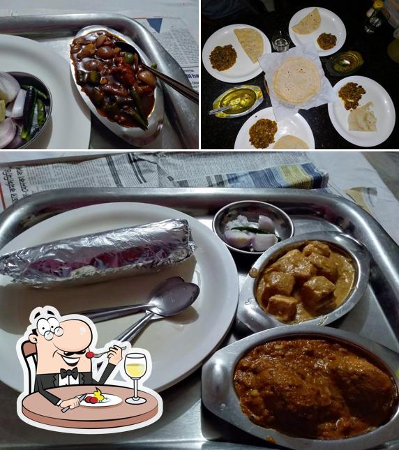Food at Mama Bhagne Restaurant