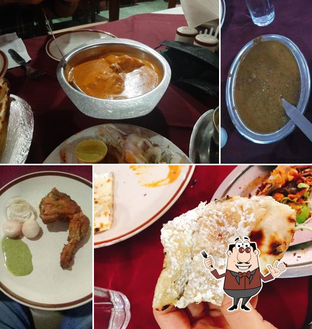 Food at Moti Mahal Restaurant