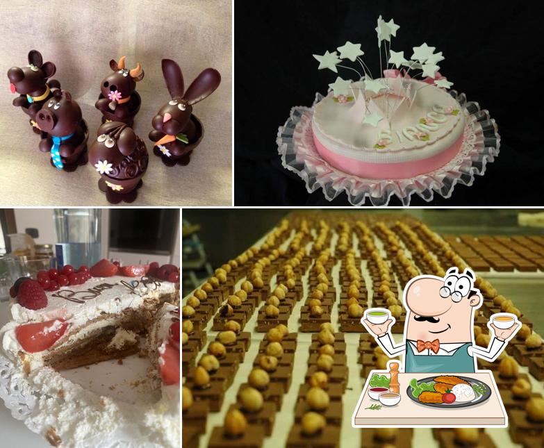 Platti al Pasticceria Lombardi