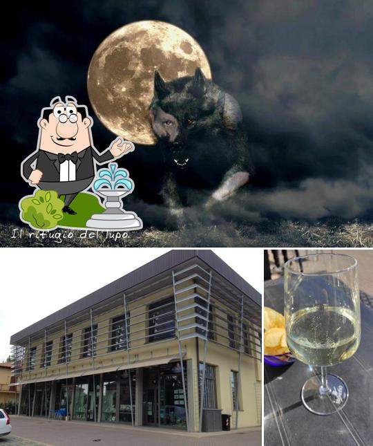 Questa è la immagine che presenta la esterno e alcol di Bar Jolly ID