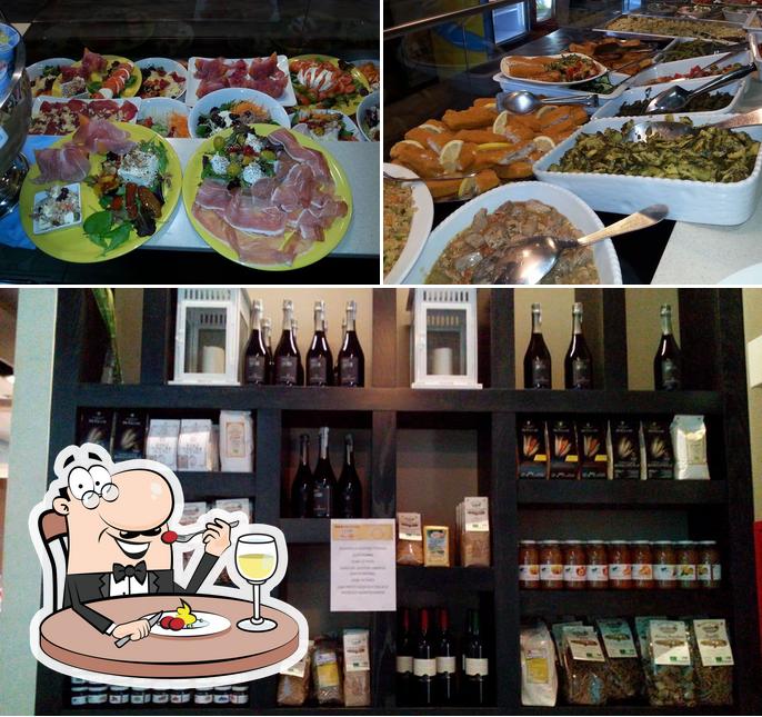 La immagine di cibo e alcol da PRESTIGE