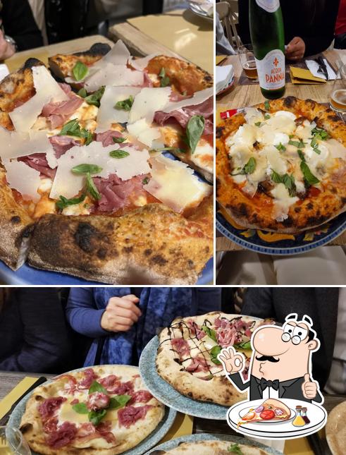 Scegli una pizza a Antica Focacceria 1856 Bagheria