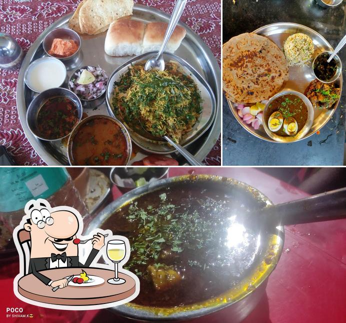 Food at HOTEL SANKET