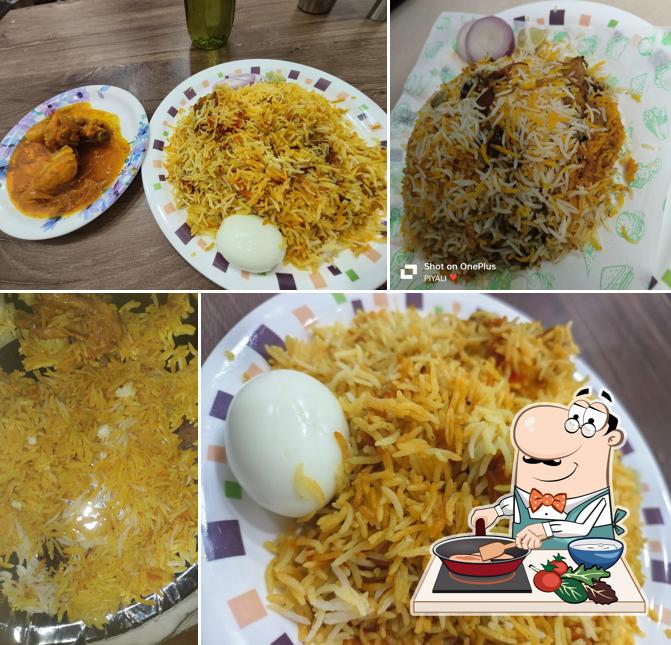 Chicken curry at Kolkata Biryani