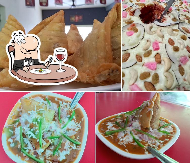 Food at Vishwanath Sweets