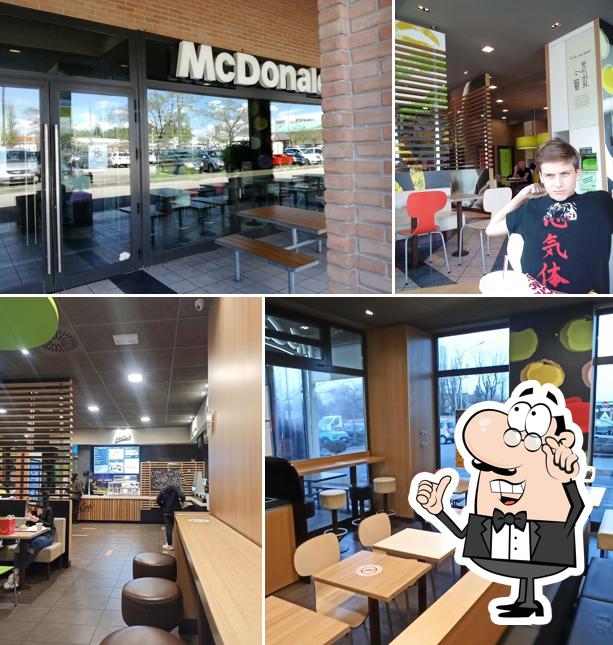 Gli interni di McDonald's Ferrara Via Modena