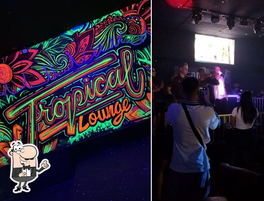 Veja imagens do interior do BLU Lounge Bar Tabacaria