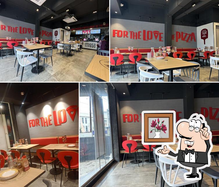 Pizza Hut Mangalwar Peth, Karad