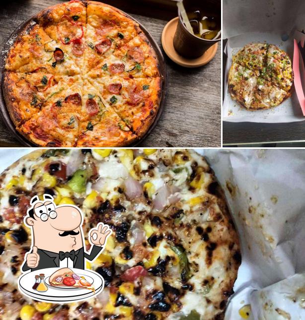Get pizza at Uttarakhand Pizza Corner