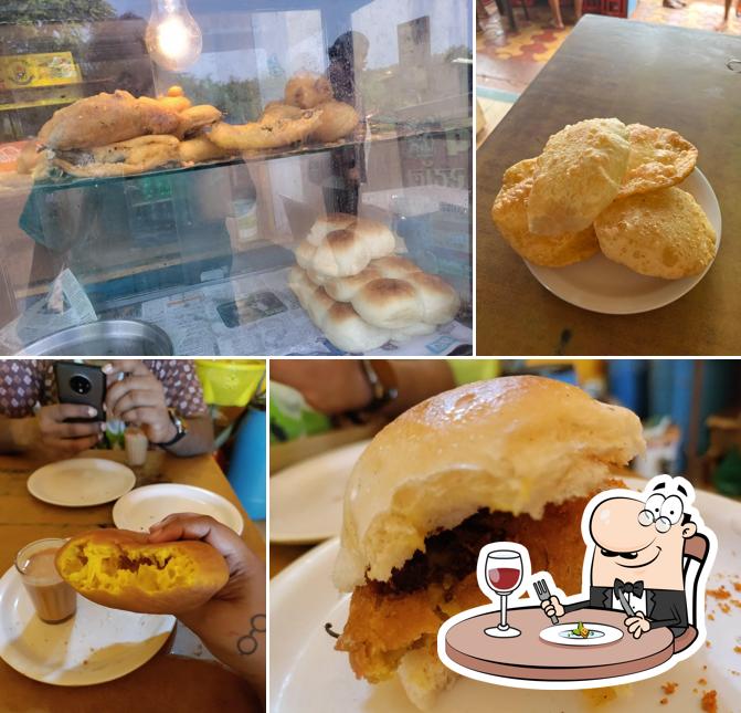 Food at Gaurav Tea Stall