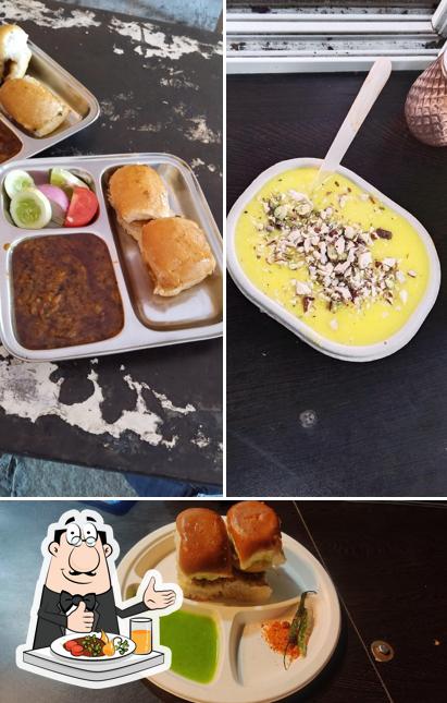 Food at Maharashtra Street Food