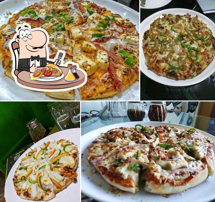 Get pizza at Cafe Big Mo's Restaurant