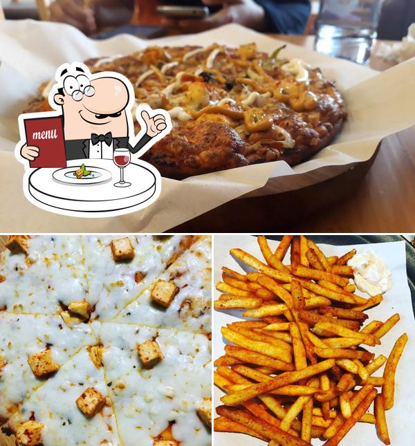 Food at CAFEHOOD