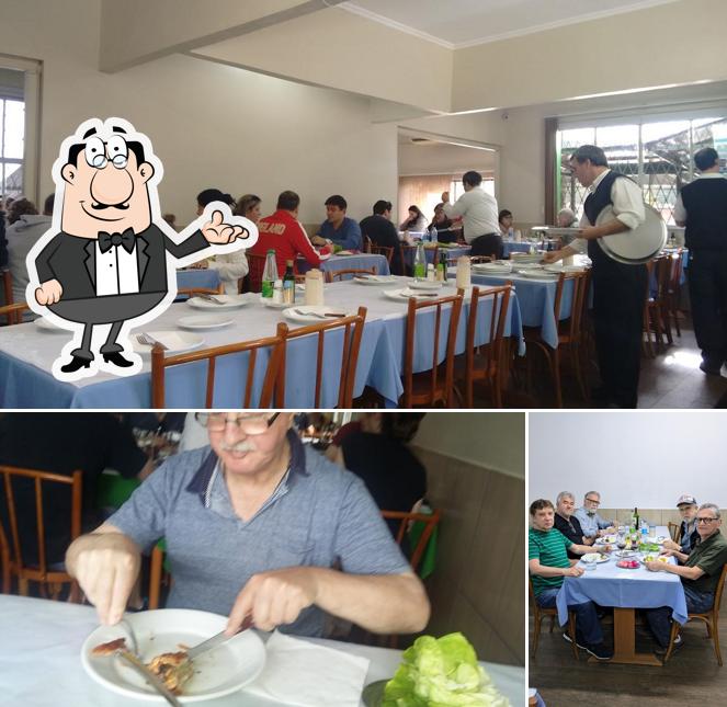 O interior do Churrascaria dos Gringos