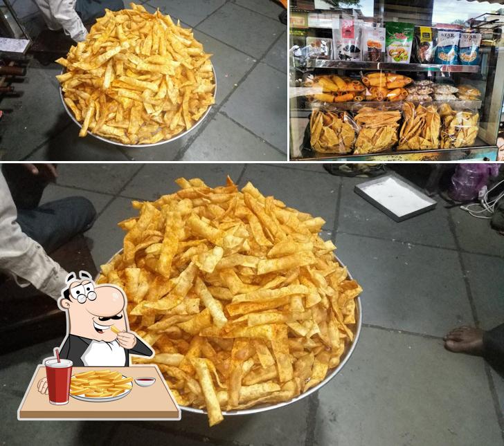 French fries at Vimal Gujrat Sweet Home
