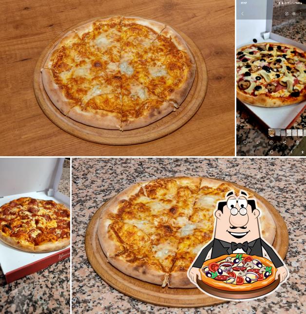 Ordina tra le svariate varianti di pizza