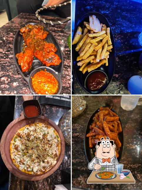 Chicken wings at The ultimate cafe and restro