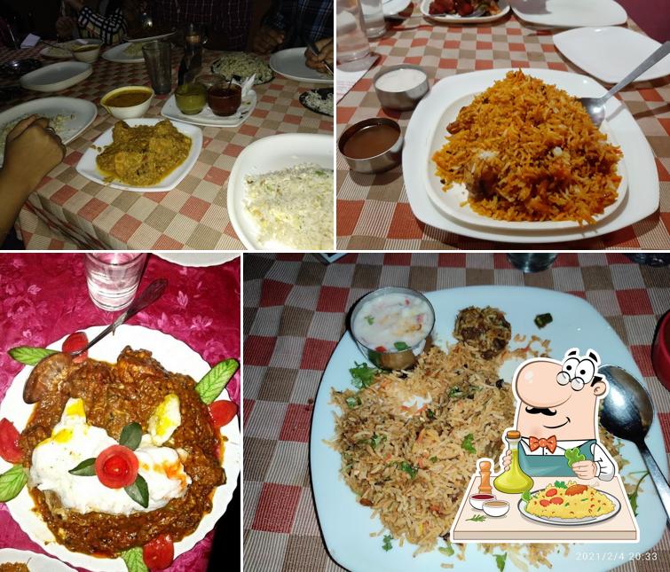 Food at Lazziz Restaurant