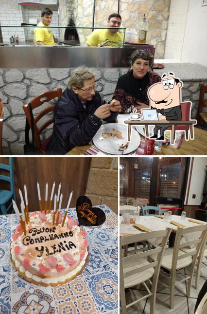 Siediti a un tavolo di Pizzeria Il Peccato di Gola