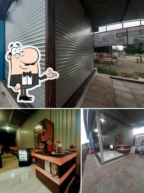 The interior of Dhanshree Cafe & Mess